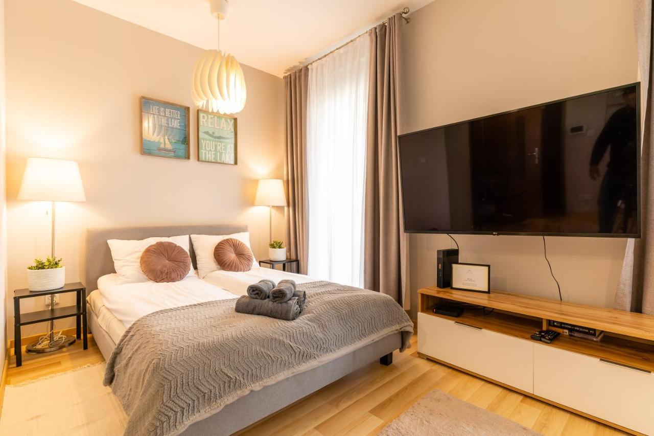 Marina Apartment - Przy Jeziorze, Taras, Tv55" Z Netflix I Prime, Parking อิวาวา ภายนอก รูปภาพ